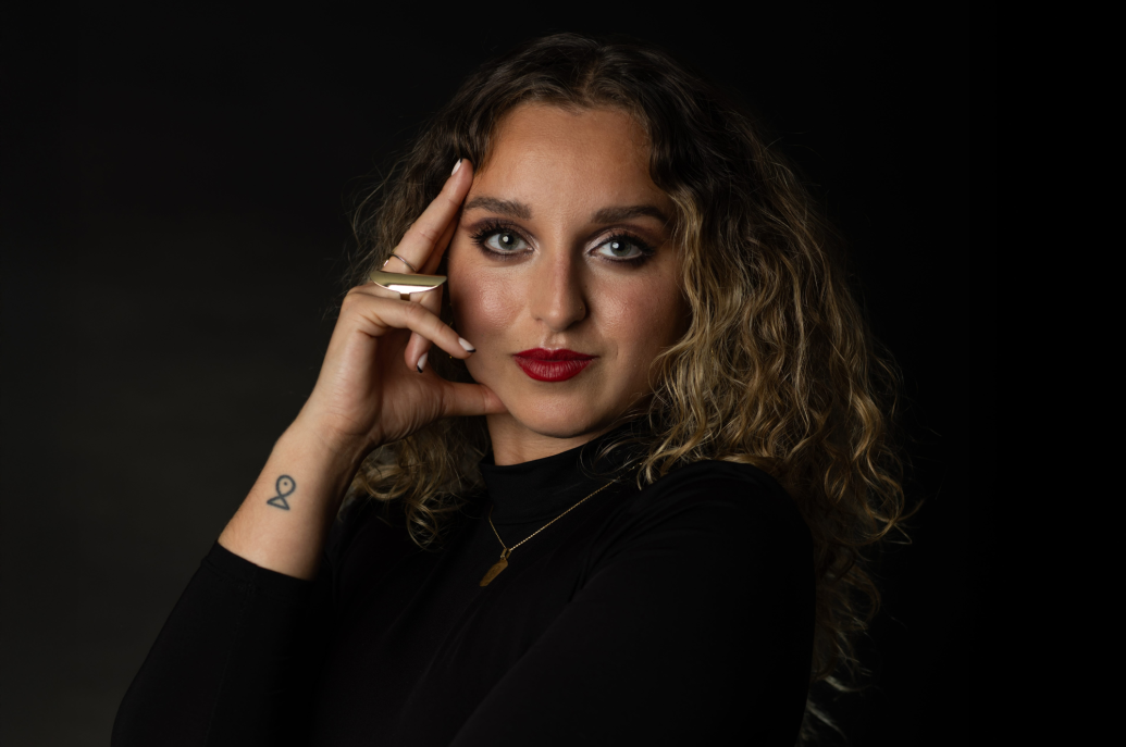 Headshot of  Farah Elle 